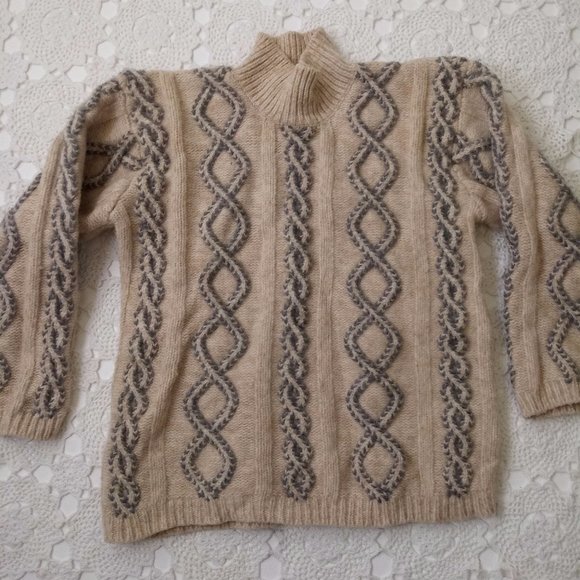 Eddie Bauer Sweaters - Vtg Eddie Bauer Cable Knit Fisherman Sweater Ivory Chunky Pull Over Small Women